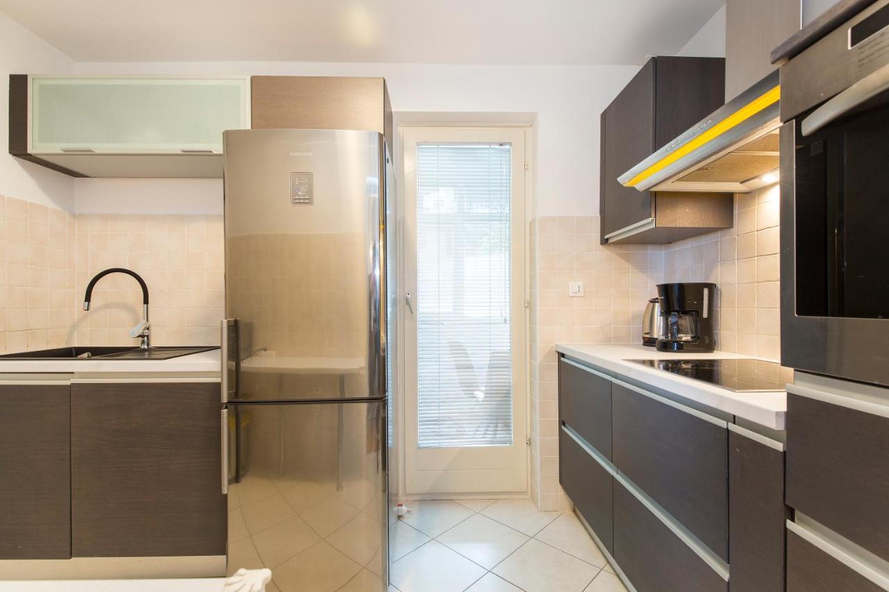 Apartment Parentium Poreč Eksteriør billede